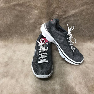 skechers yoga foam sneakers